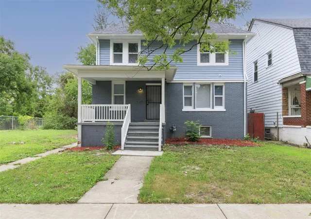 2nd image of 120 Woodland St, Detroit, MI 48202 | MLS# 70532560