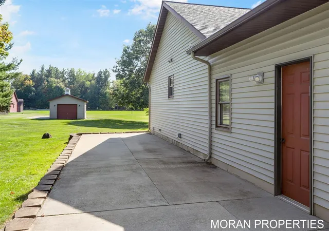 4th image of 6320 Lincoln St, Allendale, MI 49401 | MLS# 70497011