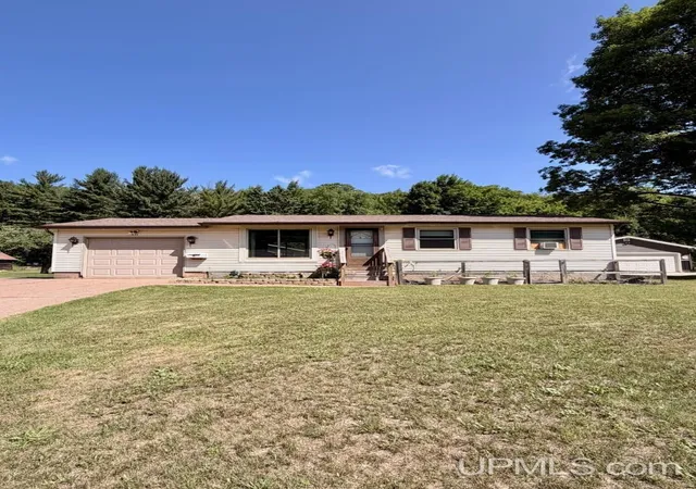 Photo 1 of Single family home for sale at 636 County Rd, Negaunee, MI 49866 | MLS# 50216525 | Listing updated on 2026-08-14