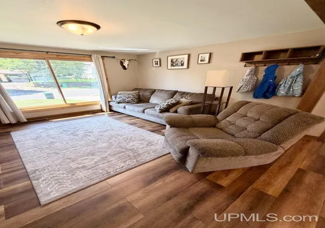 Photo 2 of Single family home for sale at 636 County Rd, Negaunee, MI 49866 | MLS# 50216525 | Listing updated on 2026-08-14