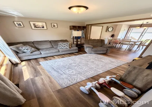 Photo 3 of Single family home for sale at 636 County Rd, Negaunee, MI 49866 | MLS# 50216525 | Listing updated on 2026-08-14