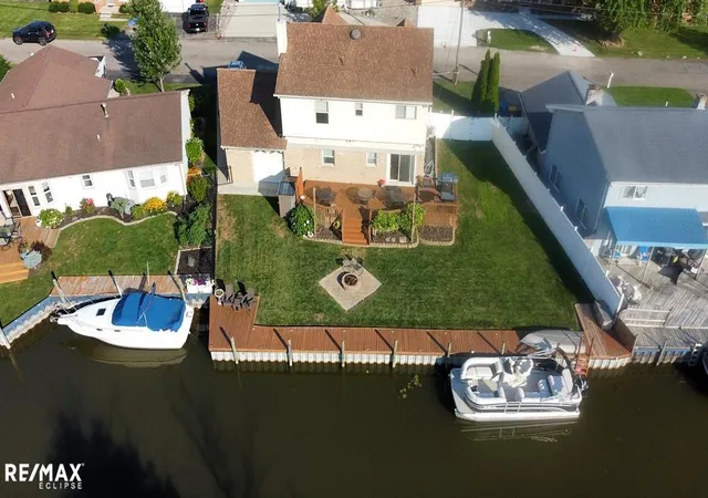 Photo 2 of Single family home for sale at 46855 Roselane Dr, Chesterfield Twp, MI 48047 | MLS# 50217678 | Listing updated on 2026-09-02