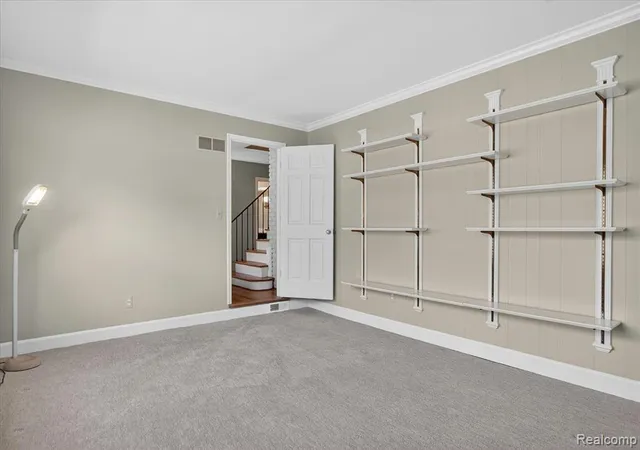 Homes for sale in Bloomfield Hills, MI | 5447 Lahser Rd, Bloomfield Hills, MI 48304 | MLS# 60993991