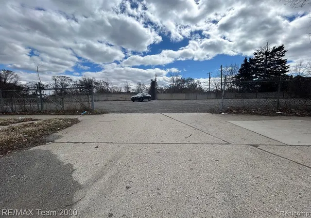 Homes for sale in Detroit, MI | 2400 S Schaefer Hwy, Detroit, MI 48217 | MLS# 60982091