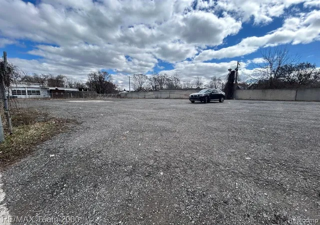Homes for sale in Detroit, MI | 2400 S Schaefer Hwy, Detroit, MI 48217 | MLS# 60982091