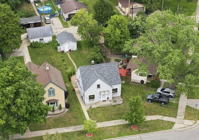 Photo 3 of Single family home for sale at 521 E Chapin St #6, Cadillac, MI 49601 | MLS# 80072181 | Listing updated on 2026-08-31