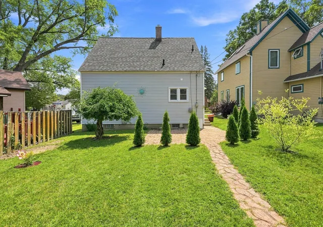 Photo 4 of Single family home for sale at 521 E Chapin St #6, Cadillac, MI 49601 | MLS# 80072181 | Listing updated on 2026-08-31