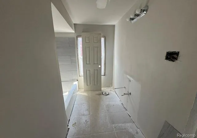 Photo 4 of Sale Pending at 13313 Rosemary St, Detroit, MI 48213 1451 | MLS# 61014870 | Listing updated on 2026-10-21
