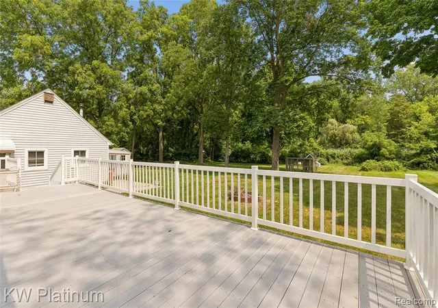 Photo 3 of Single family home for sale at 44156 Elizabeth Rd, Clinton Township, MI 48036 | MLS# 61020040 | Listing updated on 2026-09-06