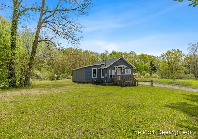 Homes for sale in Howard City, MI | 11612 Elm Ave, Howard City, MI 49329 | MLS# 70533597