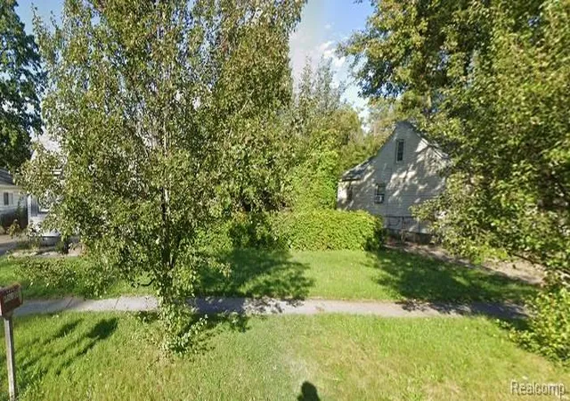 Homes for sale in Westland, MI | Vacant Cardwell, Westland, MI 48185 | MLS# 60969777