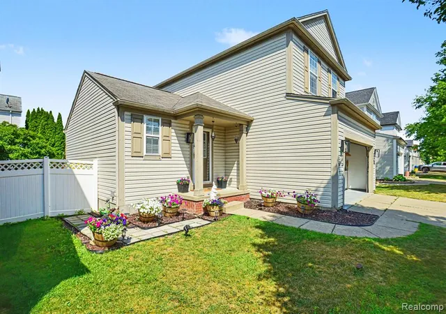 Photo 1 of Single family home for sale at 10140 Fieldway Trl, Holly, MI 48442 9358 | MLS# 61004449 | Listing updated on 2026-09-15