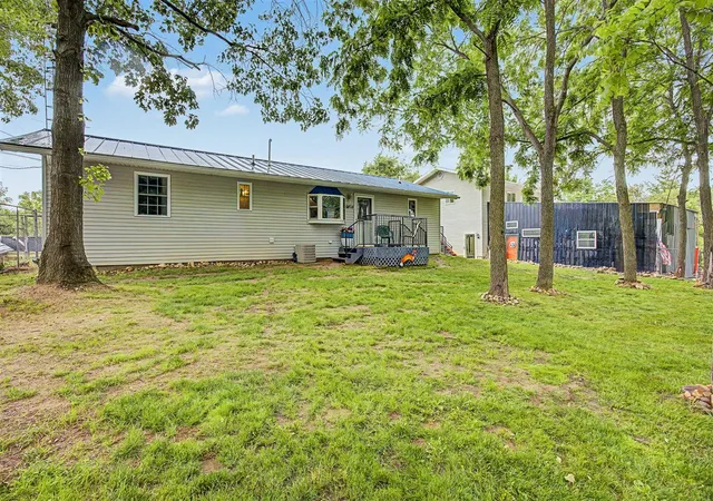 Photo 3 of Multi family home for sale at 11808 Beech Rd, Brooklyn, MI 49230 | MLS# 70537979 | Listing updated on 2026-08-06