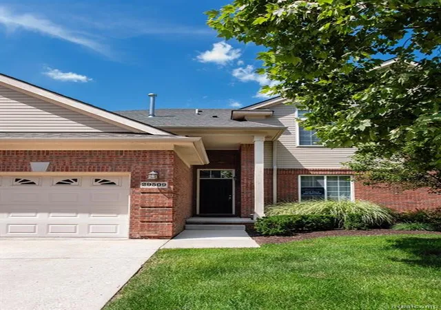 26th image of 29509 Woodpark Cir, Warren, MI 48092 6307 | MLS# 61008129
