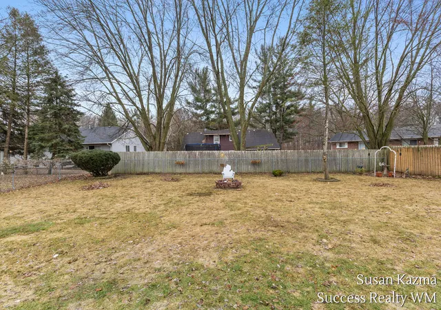 25th image of 1308 Brookridge, Grand Rapids, MI 49508 | MLS# 70518306