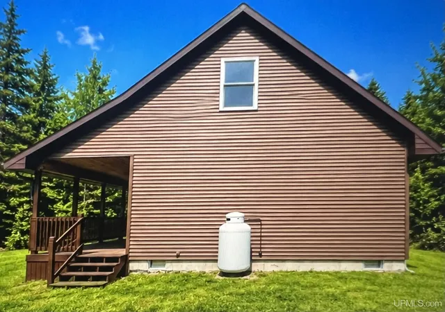 Photo 3 of Single family home for sale at 5738 N Simmons Rd, Hessel, MI 49745 | MLS# 50214003 | Listing updated on 2026-10-04