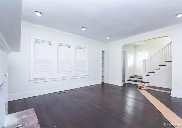 5th image of 2261 Lawrence St, Detroit, MI 48206 | MLS# 60983242