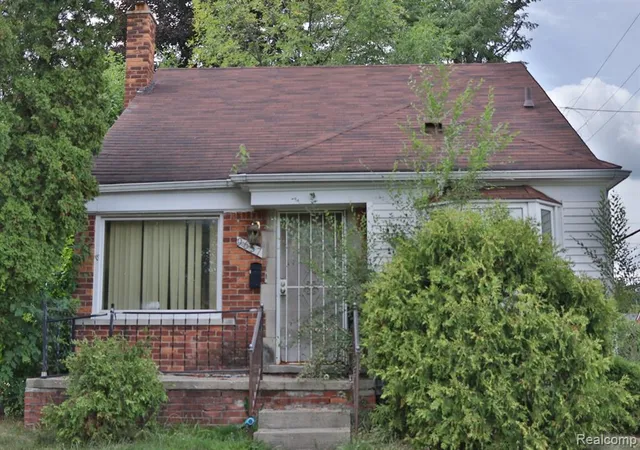 Photo 2 of Single family home for sale at 9657 Warwick St, Detroit, MI 48228 1322 | MLS# 61023121 | Listing updated on 2026-08-25