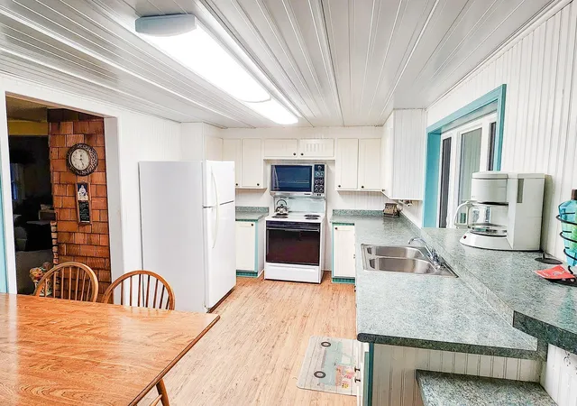 2nd image of 3306 Mostetler Rd, Harrison, MI 48625 | MLS# 50188913