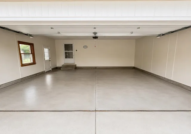 Photo 3 of Single family home for sale at 2938 Noreen Dr, Bay City, MI 48706 | MLS# 50211844 | Listing updated on 2026-06-18