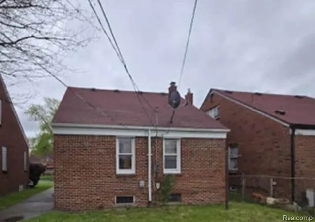 2nd image of 19609 Syracuse St, Detroit, MI 48234 | MLS# 60998904