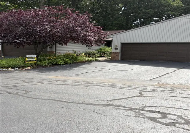 19th image of 828 Highbanks Dr #21, Allegan, MI 49010 | MLS# 70538716