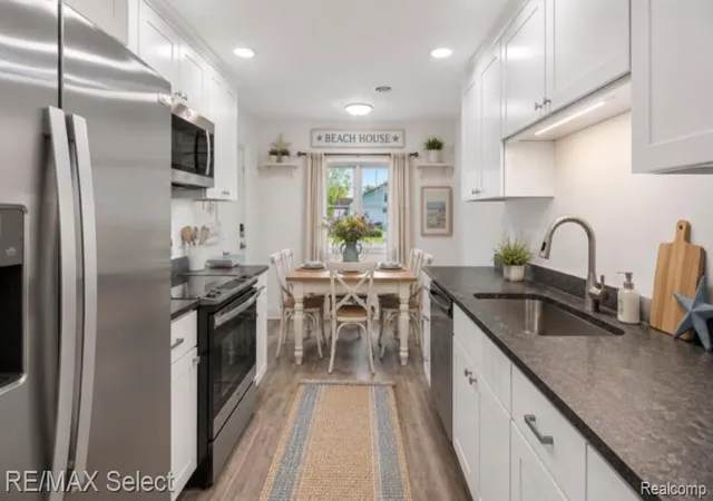 Photo 3 of Single family home for sale at 24050 Lakewood St, Saint Clair Shores, MI 48082 2547 | MLS# 60999702 | Listing updated on 2026-09-08
