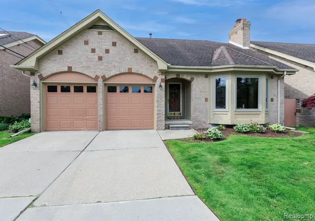 Photo 1 of Sale Pending at 22560 Van St, Saint Clair Shores, MI 48081 | MLS# 61008764 | Listing updated on 2026-07-31