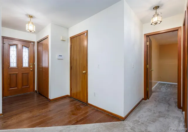 Photo 4 of Sale Pending at 22560 Van St, Saint Clair Shores, MI 48081 | MLS# 61008764 | Listing updated on 2026-07-31