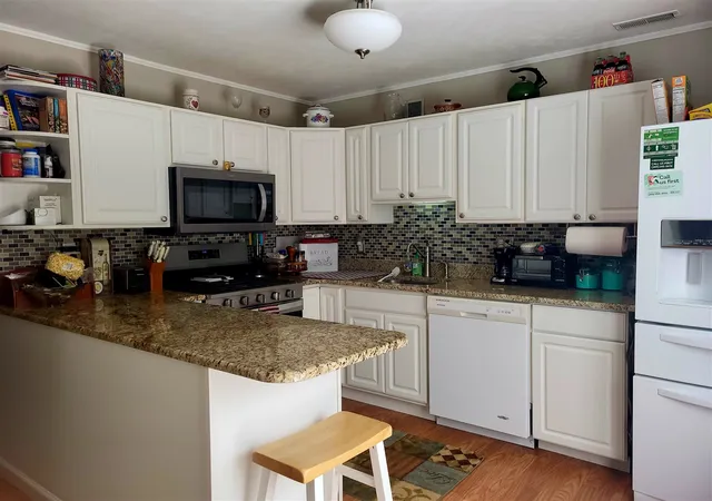 Photo 3 of Single family home for sale at 5741 Roanoke St, Portage, MI 49024 | MLS# 70538695 | Listing updated on 2026-07-22