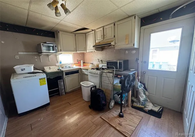 Photo 3 of Single family home for sale at 20773 Marie Ave, Warren, MI 48089 | MLS# 61023419 | Listing updated on 2026-09-17