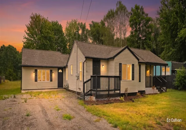 1st image of 1178 Drent Rd, Muskegon, MI 49442 | MLS# 70550737