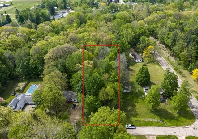 Homes for sale in Allegan, MI | 202 Lowe St, Allegan, MI 49010 | MLS# 70534330