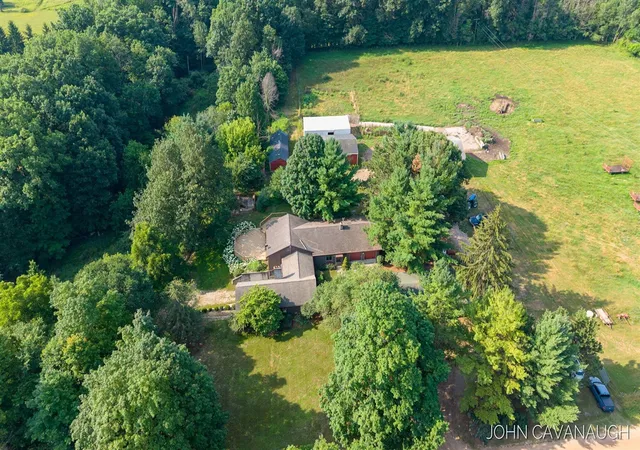 Photo 2 of Single family home for sale at 9516 Taft St, Coopersville, MI 49404 | MLS# 70545668 | Listing updated on 2026-08-14