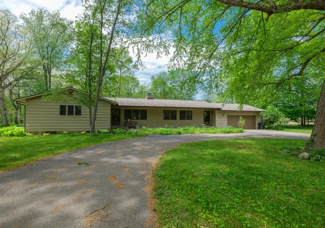 Homes for sale in Plainwell, MI | 726 Sycamore Bnd, Plainwell, MI 49080 | MLS# 70534246
