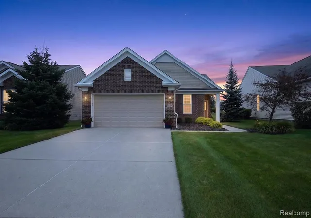 1st image of 9397 Sand Hill Dr, Grand Blanc, MI 48439 2659 | MLS# 61023270