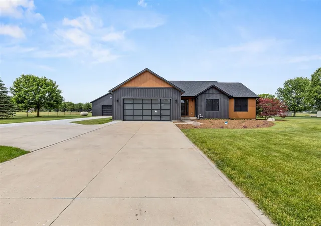 4th image of 20872 State Line Rd, Elkhart, IN 46514 | MLS# 70543268