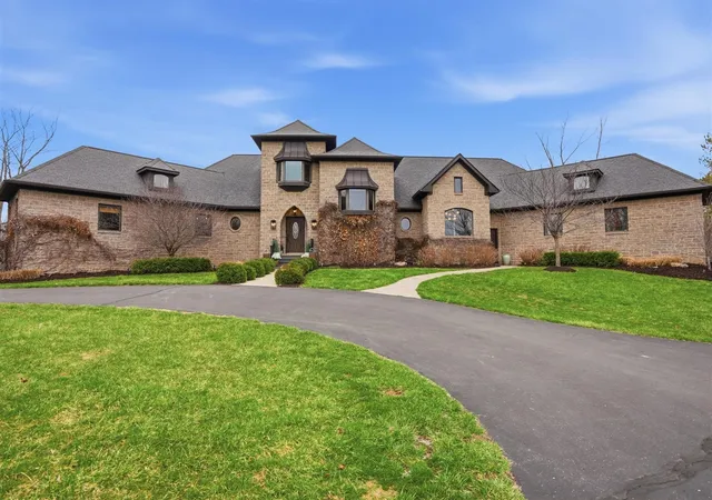 2nd image of 5733 Pontiac Trl, Ann Arbor, MI 48105 | MLS# 70525088