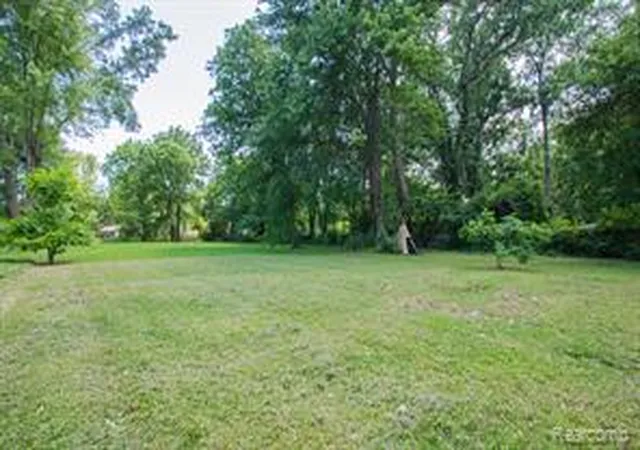 Homes for sale in Clinton Township, MI | 20500 Mckishnie St, Clinton Township, MI 48035 | MLS# 61009899