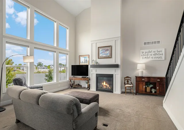 5th image of 4733 West Lake Dr, Holland, MI 49423 | MLS# 70489551