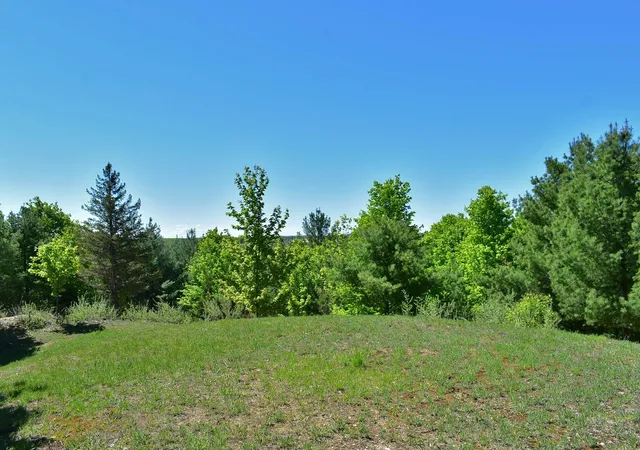 Homes for sale in Traverse City, MI | 570 Michael Ave, Traverse City, MI 49685 | MLS# 80067084