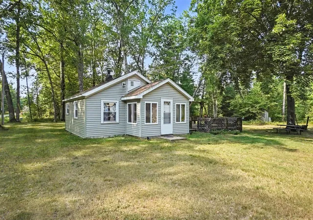 1st image of 12577 N Mundy Ave, Bitely, MI 49309 | MLS# 70549683