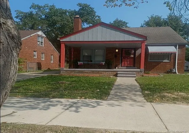 2nd image of 6144 Radnor St, Detroit, MI 48224 | MLS# 60341606