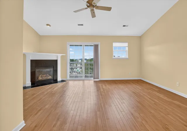 Listing Photo 4 - Condo for sale in building located at 19 Cvs Dr, Bay City, MI 48706