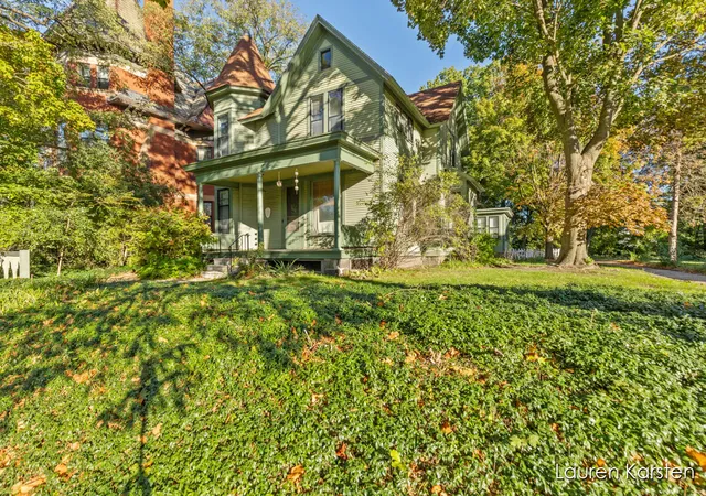 Photo 2 of Multi family home for sale at 623 Cherry St, Grand Rapids, MI 49503 | MLS# 70539339 | Listing updated on 2026-07-16