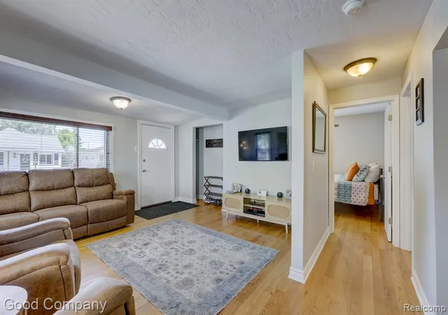 Homes for sale in Hazel Park, MI | 45 W Morehouse Ave, Hazel Park, MI 48030 | MLS# 60999620