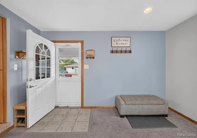 Photo 3 of Sale Pending at 3639 Carleton Rockwood Rd, South Rockwood, MI 48179 9747 | MLS# 61024777 | Listing updated on 2026-09-14
