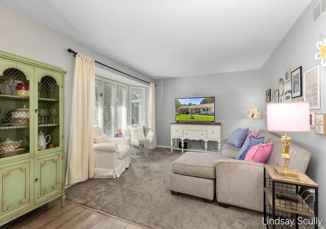 Listing Photo 5 - Condo for sale in building located at 1871 E Elizabeth Ln, Jenison, MI 49428-7727