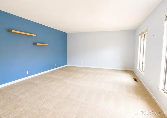 2nd image of 610 Brule Rd, Marquette, MI 49855 | MLS# 50203433