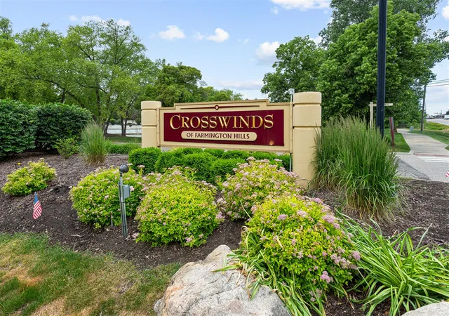 Photo 2 of Condo for sale at 31008 Country Blf, Farmington Hills, MI 48331 | MLS# 70538896 | Listing updated on 2026-08-24